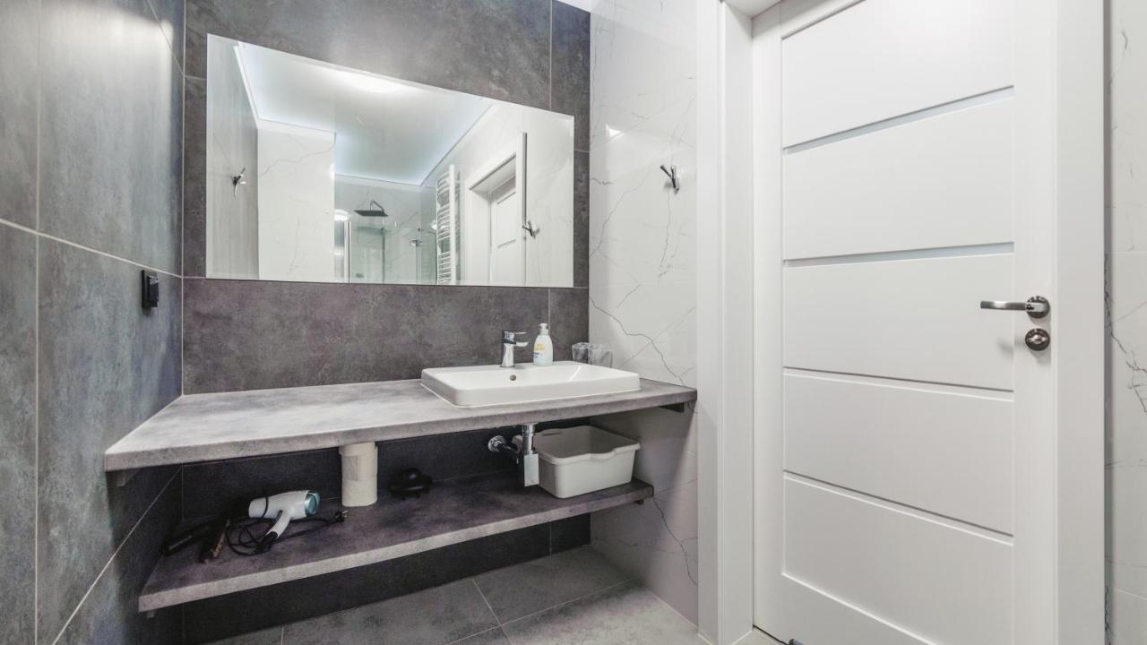 Apartament Zlota Perla Z Parkingiem 16 E Perlowa Przystan - Holiday City Kołobrzeg Esterno foto